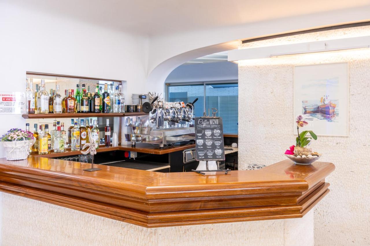 Hotel Diamond Riccione Esterno foto